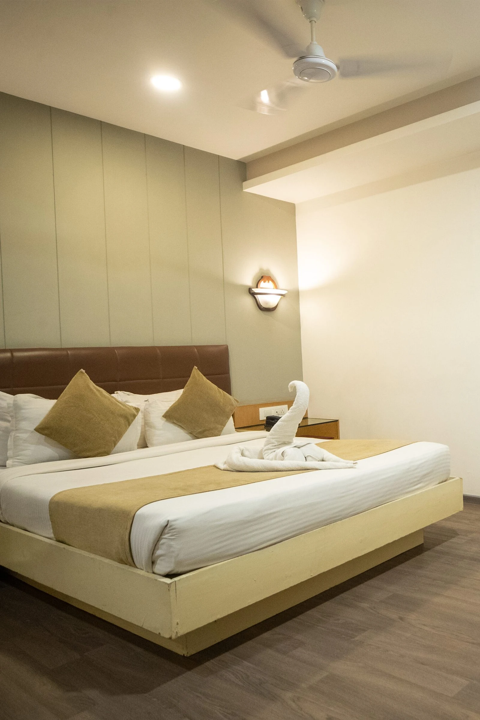 Deluxe Room Comfort & Work Area